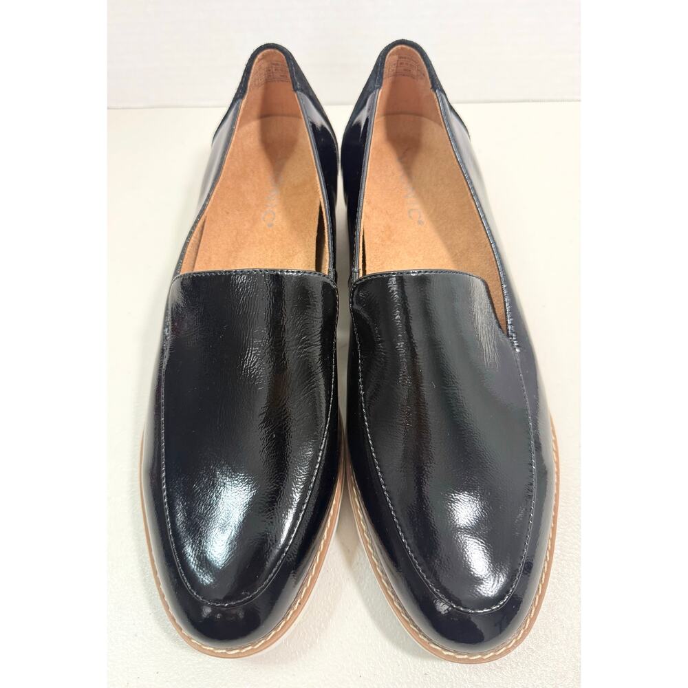 Vionic Kensley Loafer Womens 10 Black Leather Lug Sole Comfort Shoes NWOB